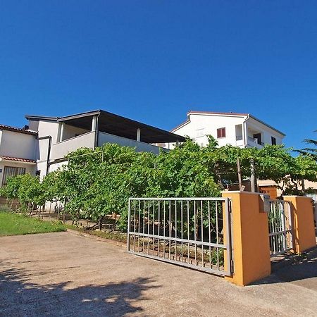 Apartments Jan 325 Banjole Εξωτερικό φωτογραφία