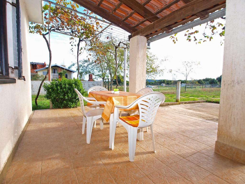 Apartments Jan 325 Banjole Εξωτερικό φωτογραφία