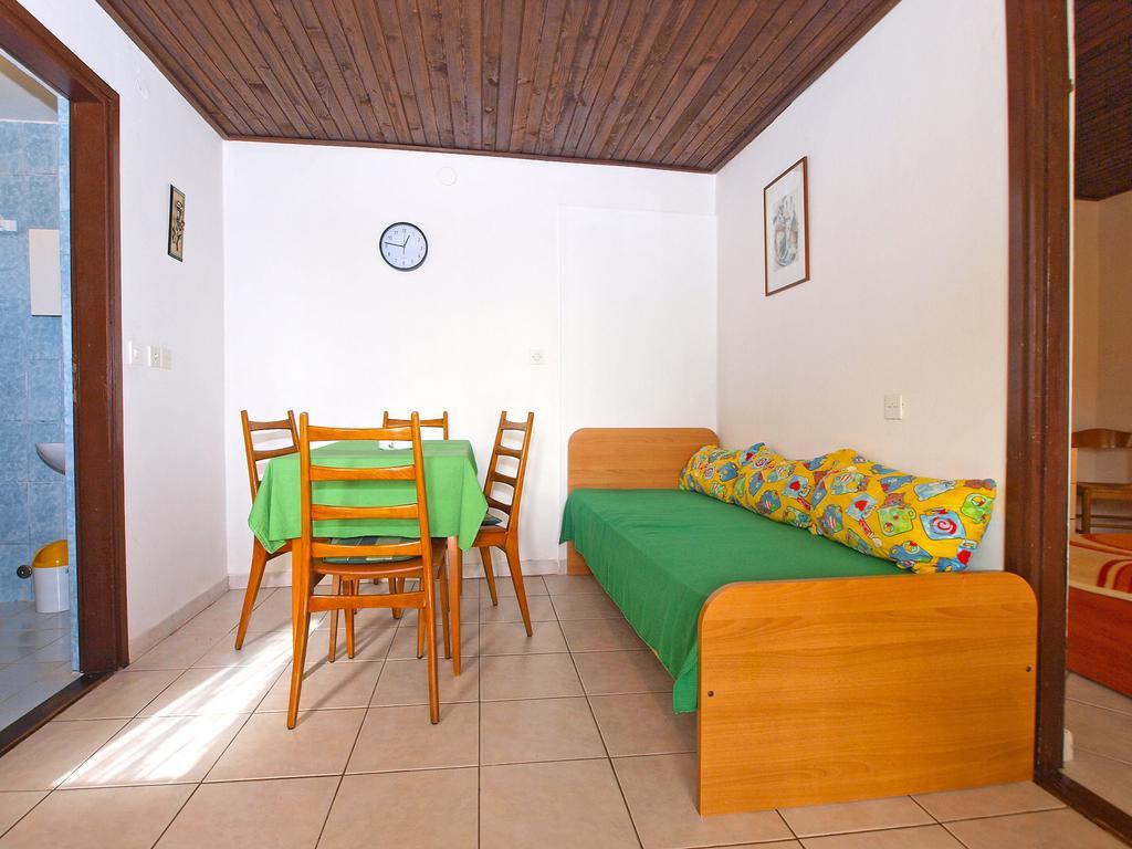 Apartments Jan 325 Banjole Εξωτερικό φωτογραφία